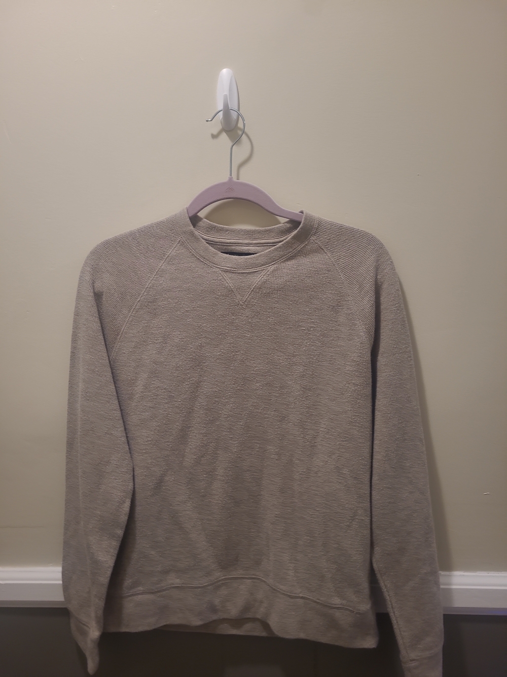 Banana Republic Mens Small Raglan Crewneck Sweatshirt Tan